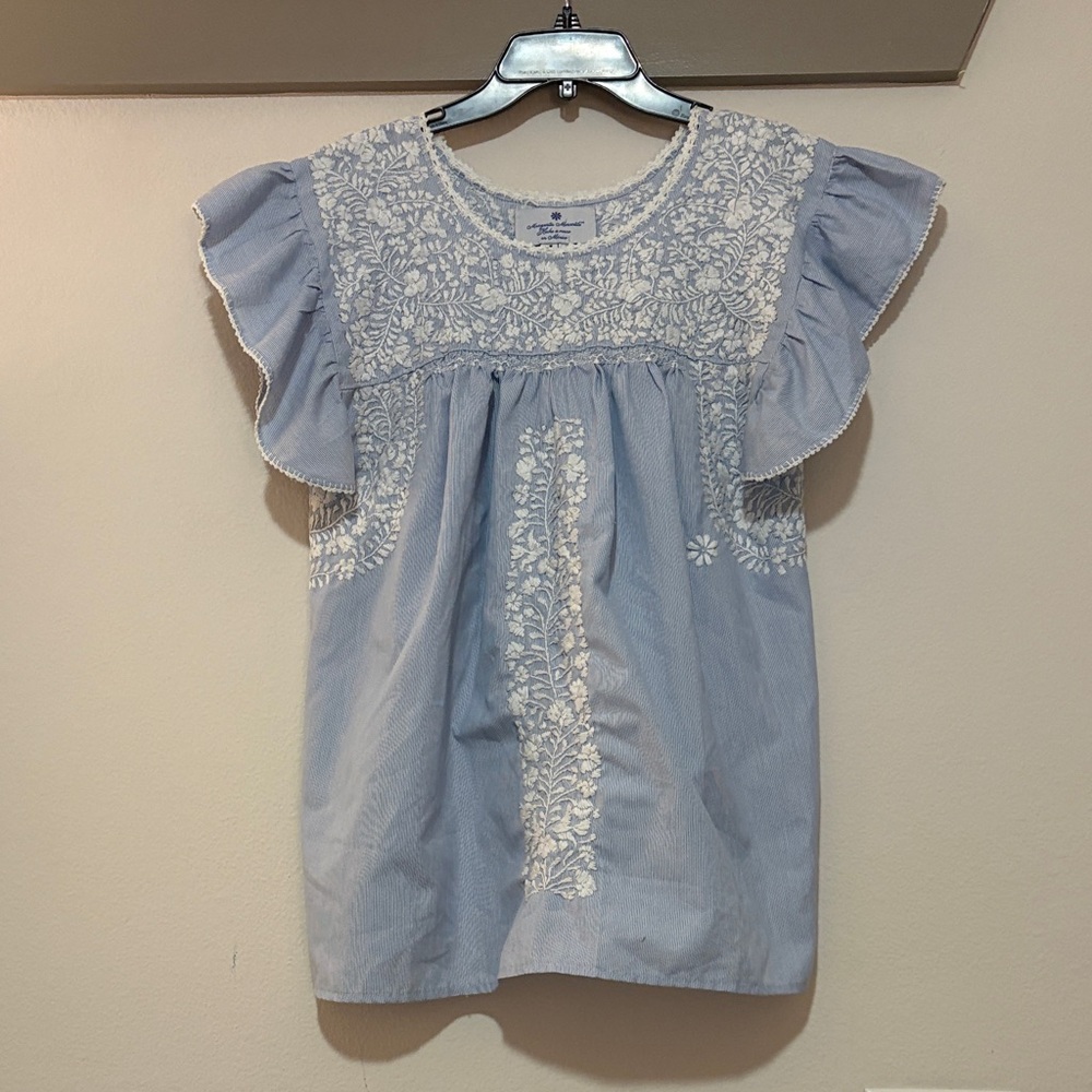 Margarita Mercantile Sara Embroidered Flutter Sleeve Top SZ M EUC